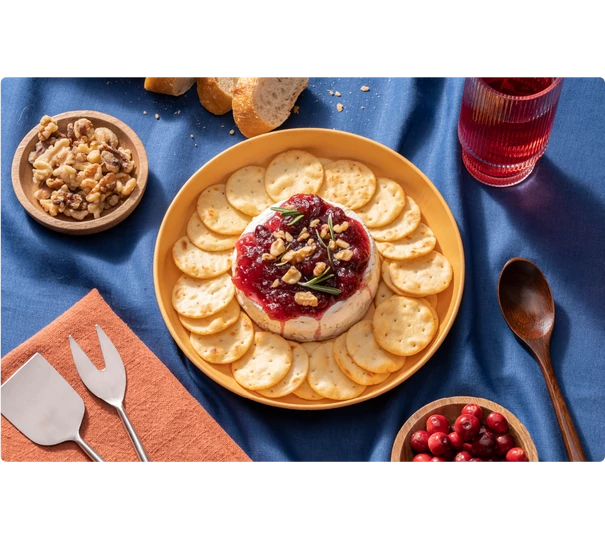 Brânză Brie la cuptor cu afine