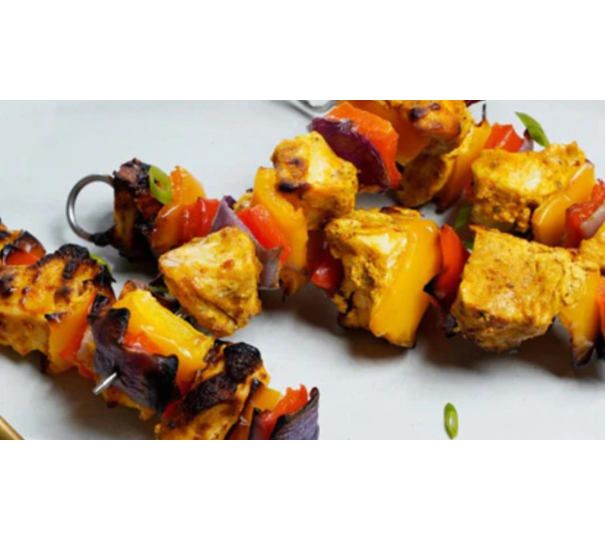Frigărui de pui Tikka