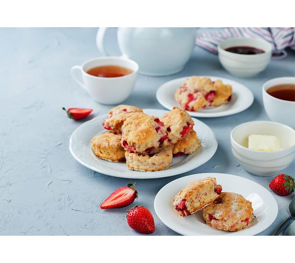 Scones cu căpșuni