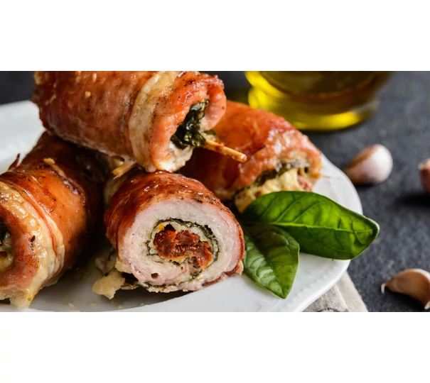 Ruladă de porc cu prosciutto